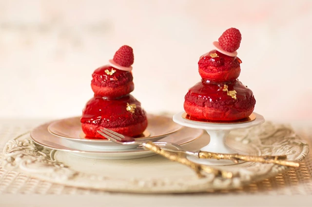 Nadia and Co, Toronto