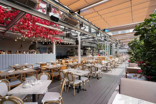 Restaurants: Nodo Liberty 4