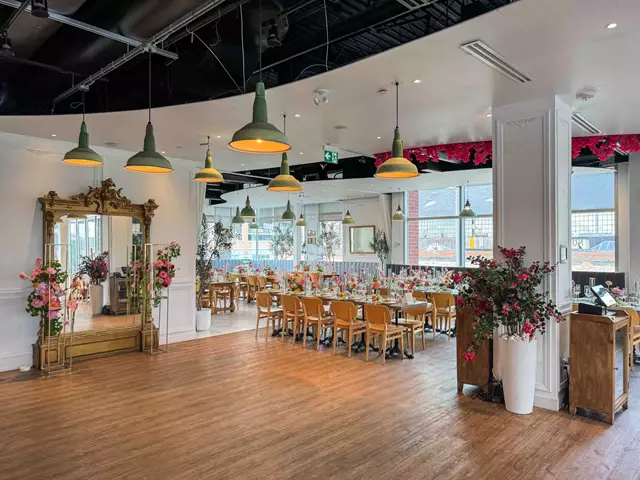 Restaurants: Nodo Liberty 12