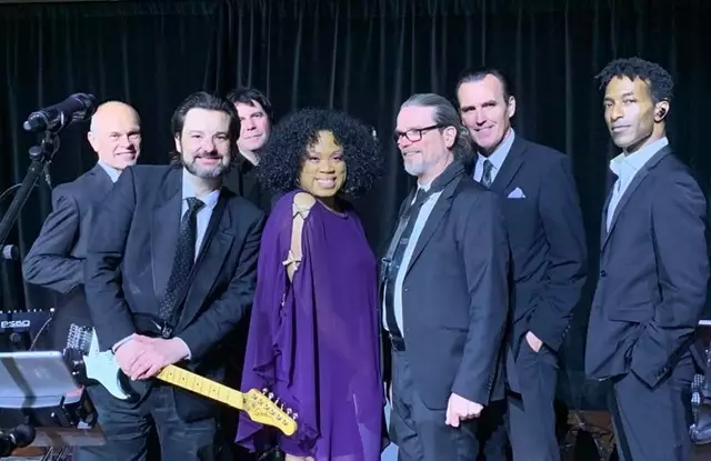 Live Music & Bands: Nova Sounds Entertainment 15