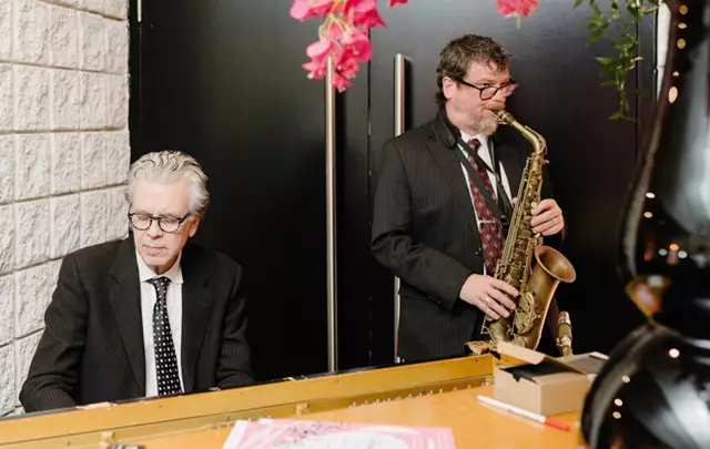 Live Music & Bands: Nova Sounds Entertainment 22