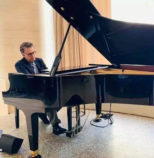 Live Music & Bands: Nova Sounds Entertainment 23