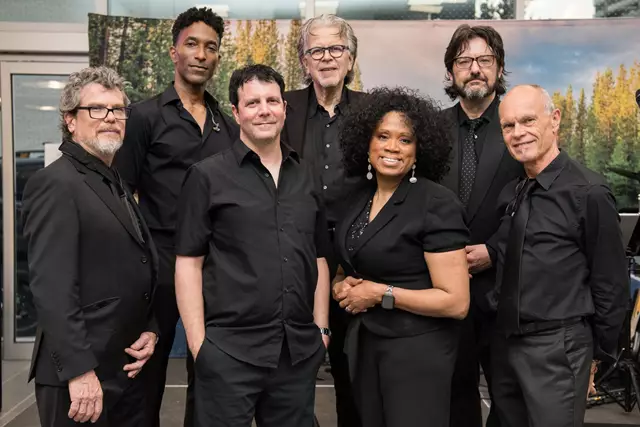 Live Music & Bands: Nova Sounds Entertainment 2