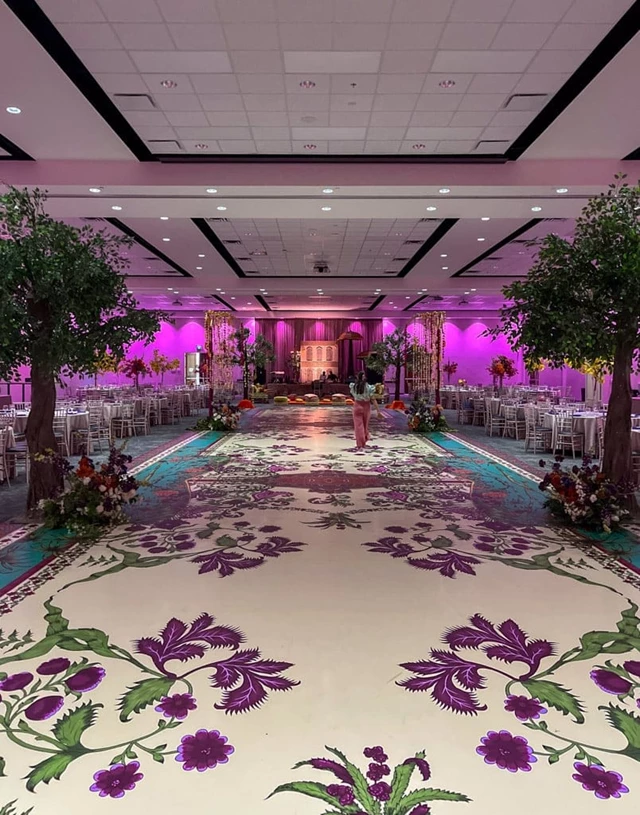 Banquet Halls: OE Banquet Hall 14