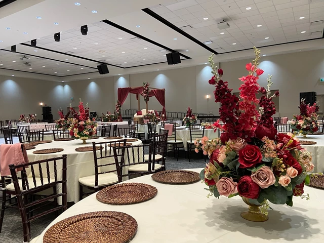 Banquet Halls: OE Banquet Hall 4