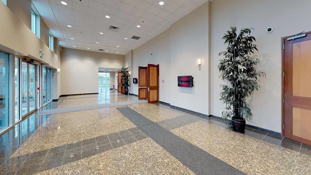 Banquet Halls: OE Banquet Hall 10