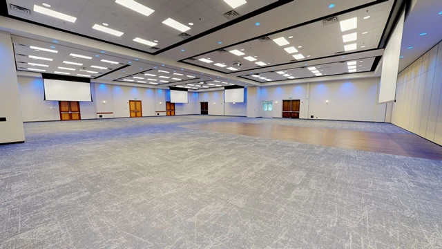 Banquet Halls: OE Banquet Hall 8