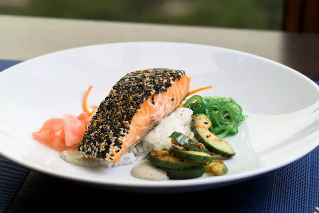 Restaurants: Oak Room 23