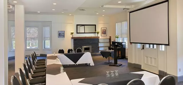 Conference Centres: Oakham House 17