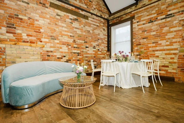 Oakham Lounge