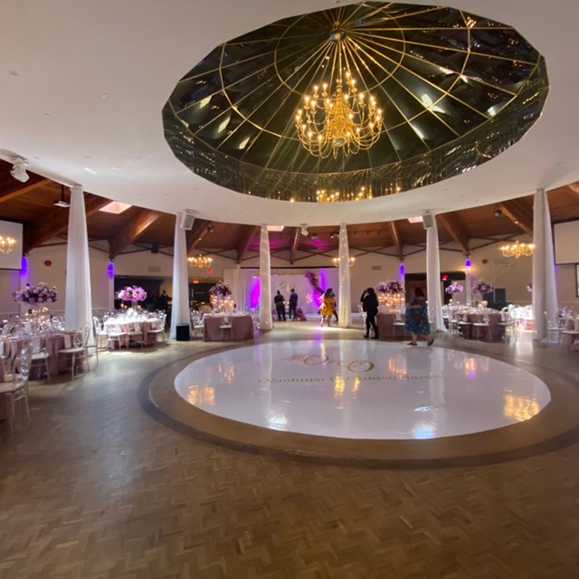 Banquet Halls: Oakville Legacy Banquet & Convention Centre 1
