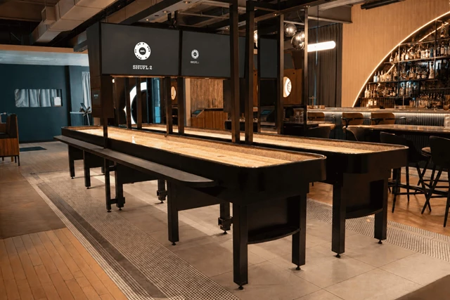 Oche King West in Toronto - Shuffleboard