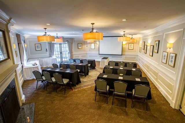 Special Event Venues: Old Mill Toronto 7