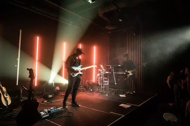 Live Music & Bands: OnMarz Productions 24