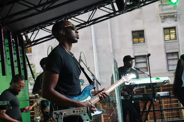 Live Music & Bands: OnMarz Productions 23