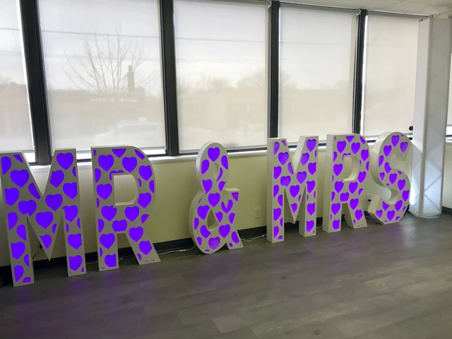 New Marquee LED "MR & MRS"