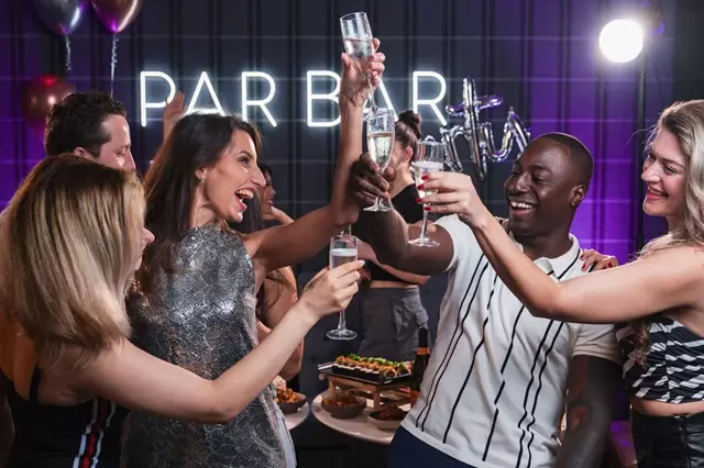 Entertainment Venues: Par Bar 2