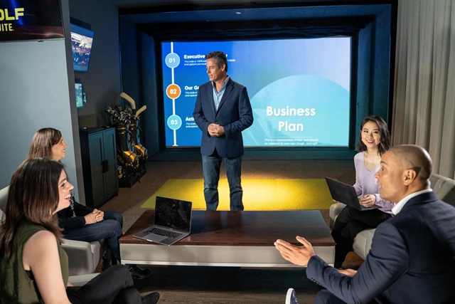 Entertainment Venues: Par Bar 4