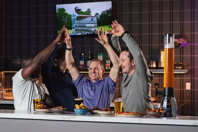 Entertainment Venues: Par Bar 4