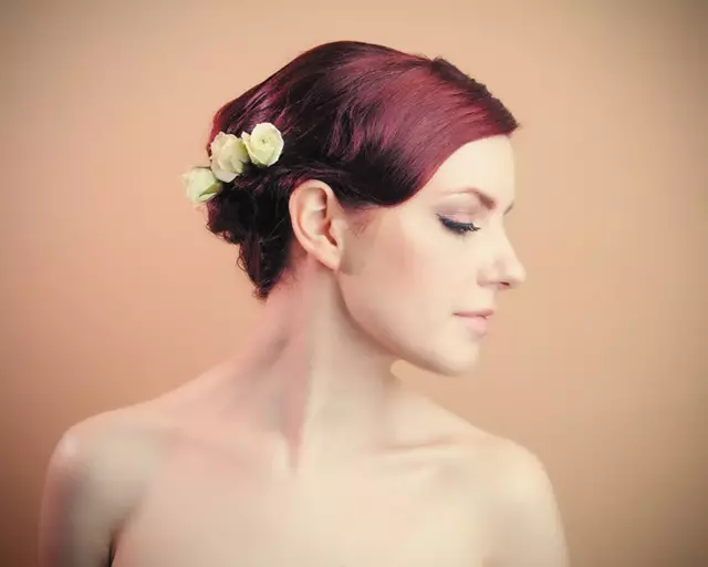 Hair & Makeup: Parlour Salon 22