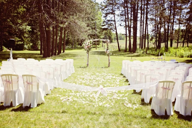 Outdoor ceremony