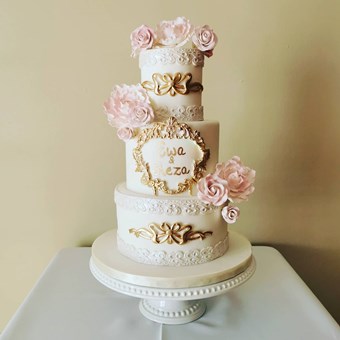 Wedding Cakes: Patricia's Cake Creations 4