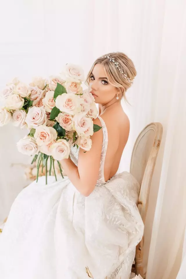 Wedding Planners: Petals & Pearls 1