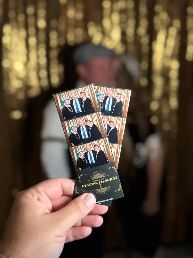 Photo Booths: Photobooth Guys 29