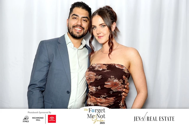 Photo Booths: Photobooth Guys 28