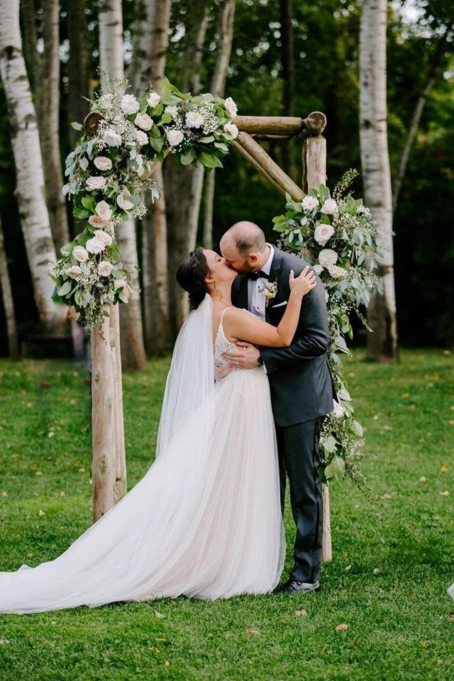 Florists: Popis Flowers & Boutique 12