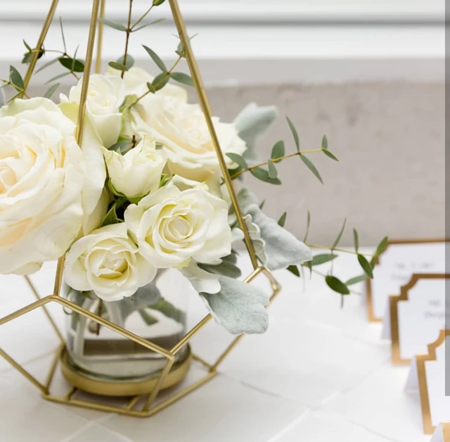 Florists: Popis Flowers & Boutique 20