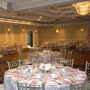 Banquet Halls: President Convention Centre 16