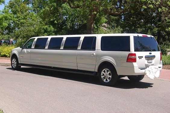 Prince Limo, Milton