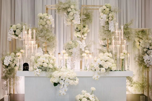 Princess Decor, Milton