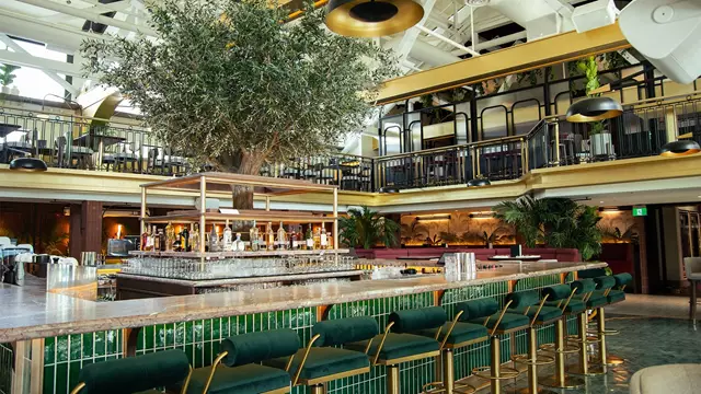 Special Event Venues: Queens Harbour 4
