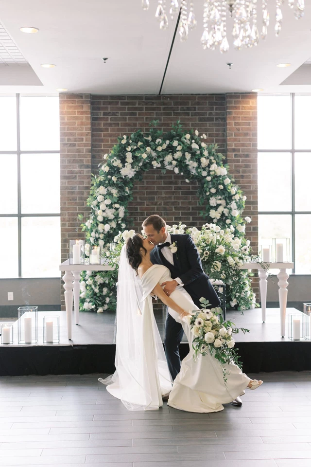 Florists: RDL Floral Designs & Decor 2