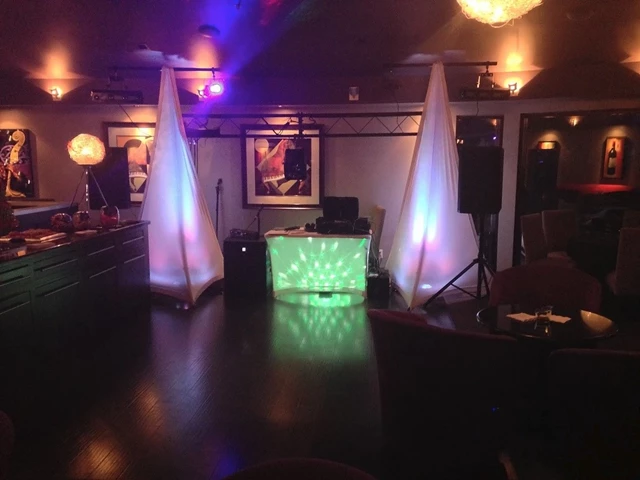 Red Fox Entertainment, Burlington