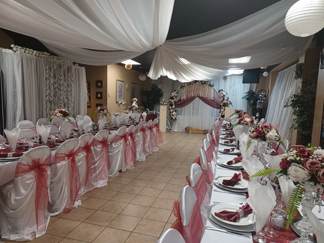 Banquet Halls: Red Spoon Banquet Hall 15