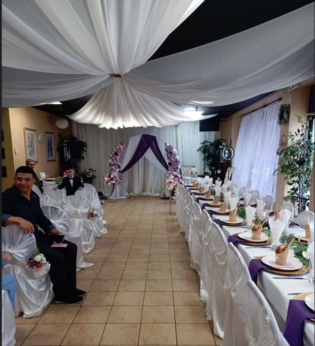 Banquet Halls: Red Spoon Banquet Hall 6