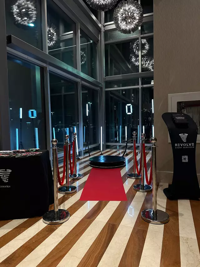 Photo Booths: Revolve Event Services 17