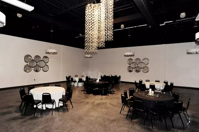 Entertainment Venues: Rinx 4