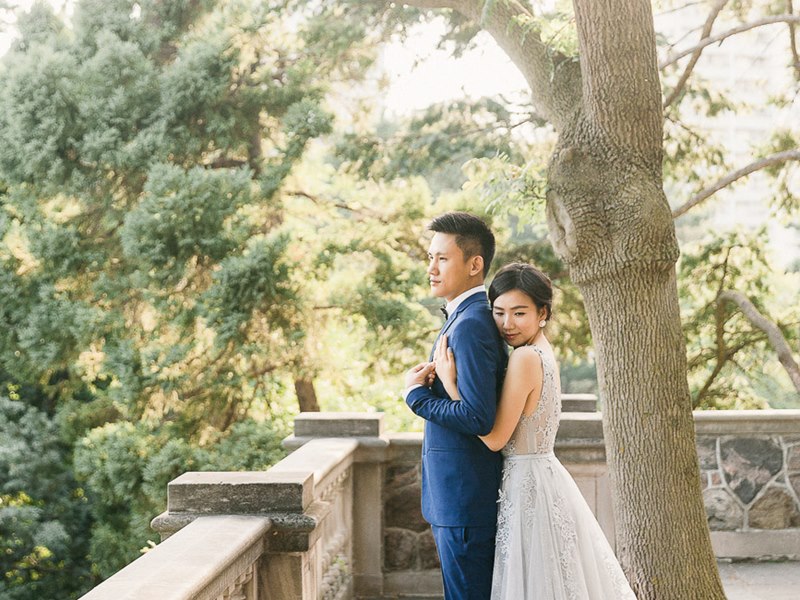 Graydon Hall by Rita Kravchuk Toronto Wedding Photographer