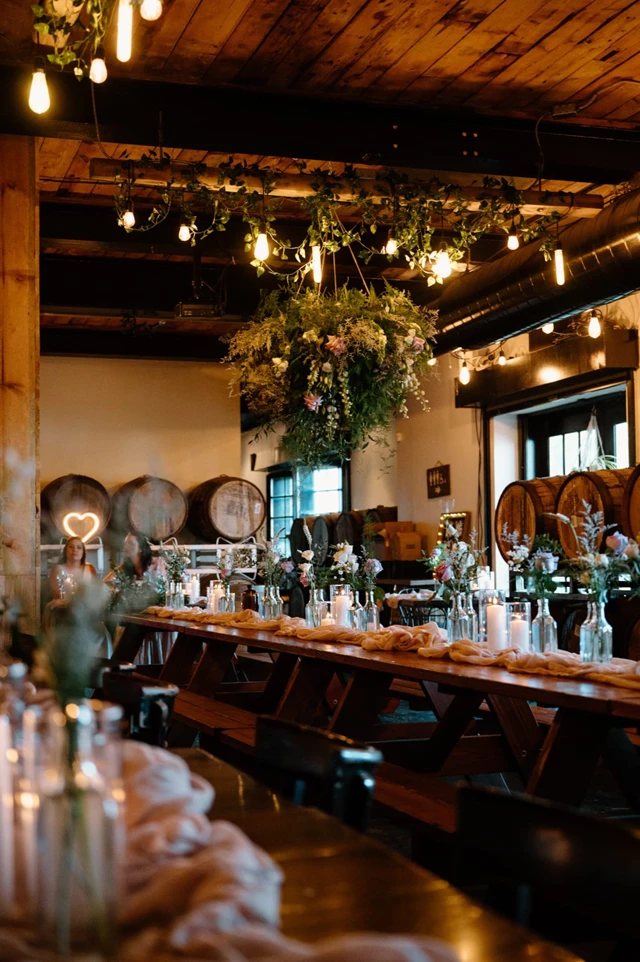 Dining Room wedding decor. Photo by Rosewood Studios.