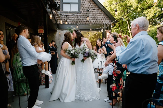 Photo by Rosewood Studios.