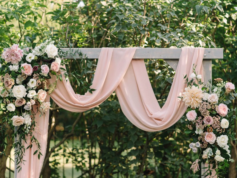 Carousel images of Rosehill Blooms