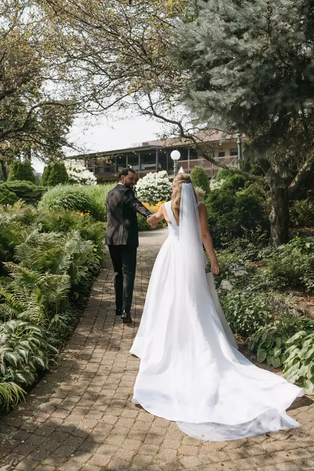 Golf & Country Clubs: Royal Ashburn Golf Club 21