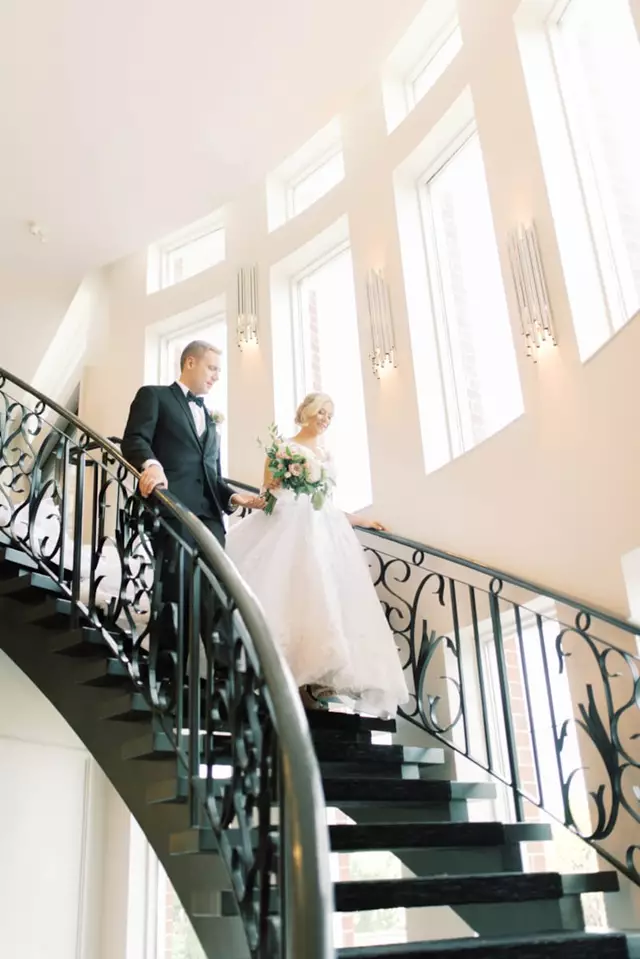 Banquet Halls: Royal Venetian Mansion 18