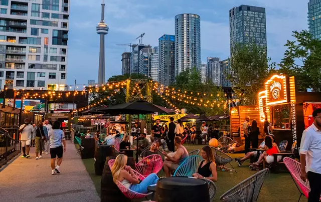 Special Event Venues: STACKT market 5