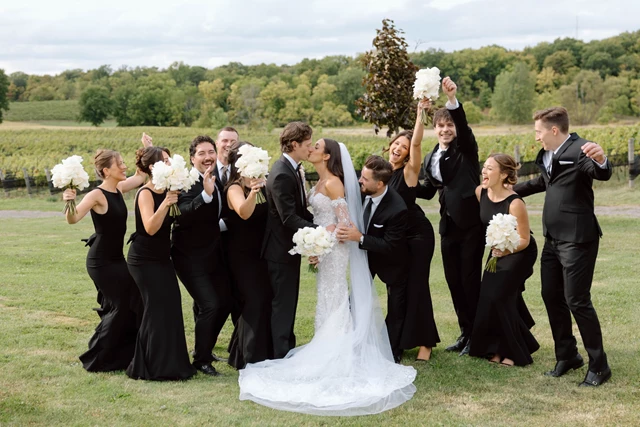 Photographers: Sam Connell Photography 10