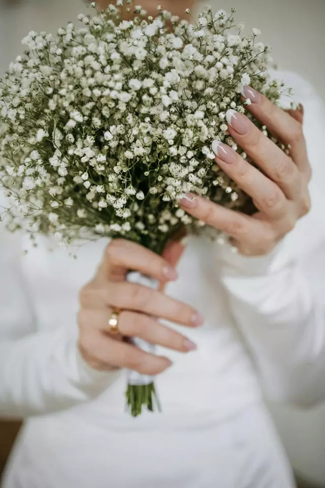 Florists: Sanda Flower Studio 17